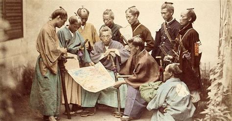 Boshin-kriget: En revolutionär konflikt om den japanska shogunatets fall och kejsarens återkomst till makten